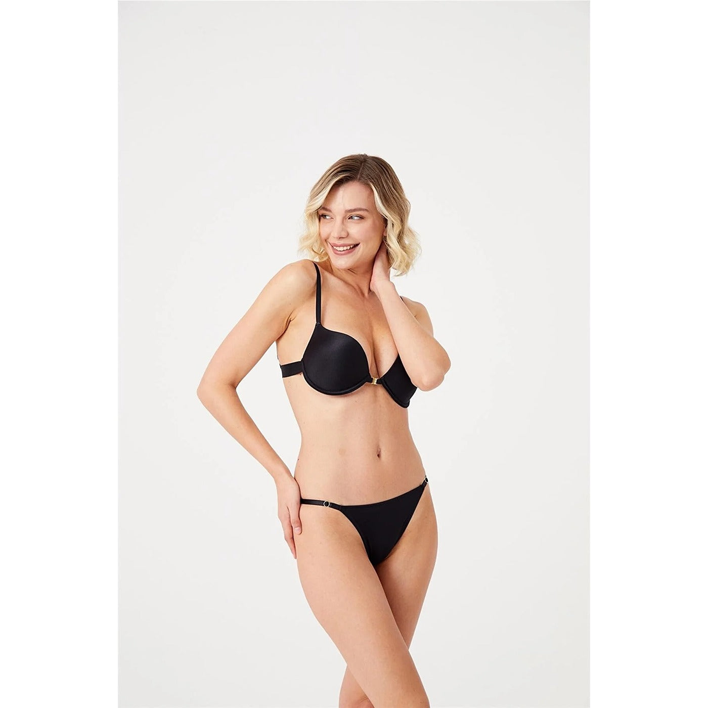 Black Soft Front Clip Lingerie Set | Montivo Pakistan