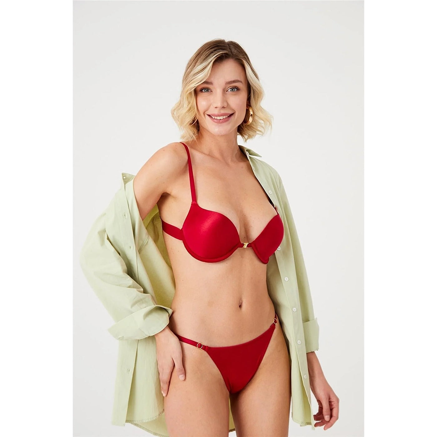 Red Soft Front Clip Lingerie Set | Montivo Pakistan