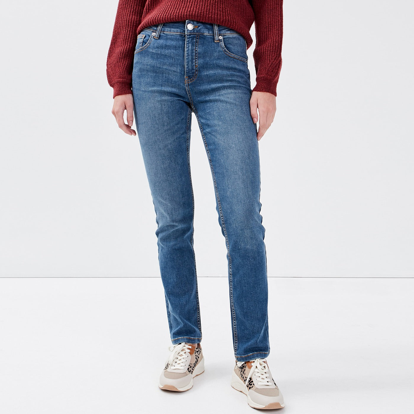 CC Regular Straight Blue Jeans | Montivo Pakistan