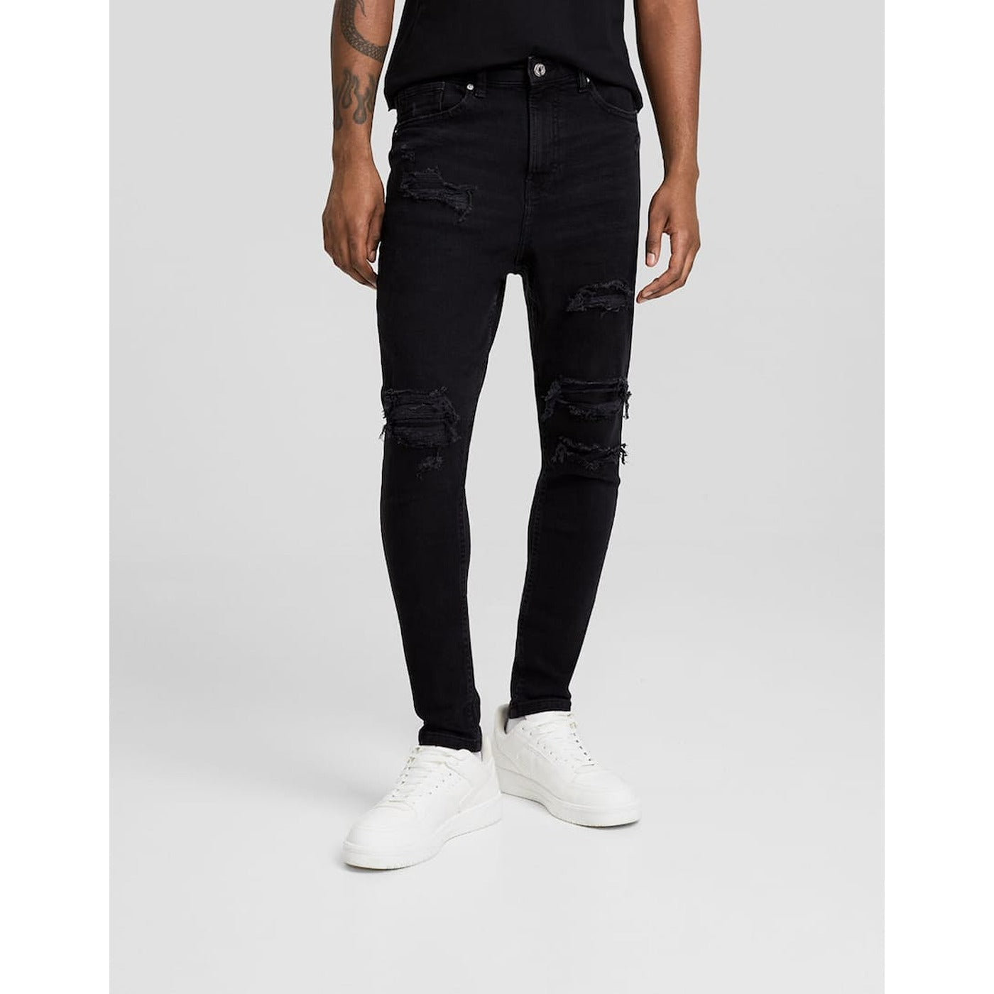 BSK Black Ripped Carrot Fit Jeans | Montivo Pakistan