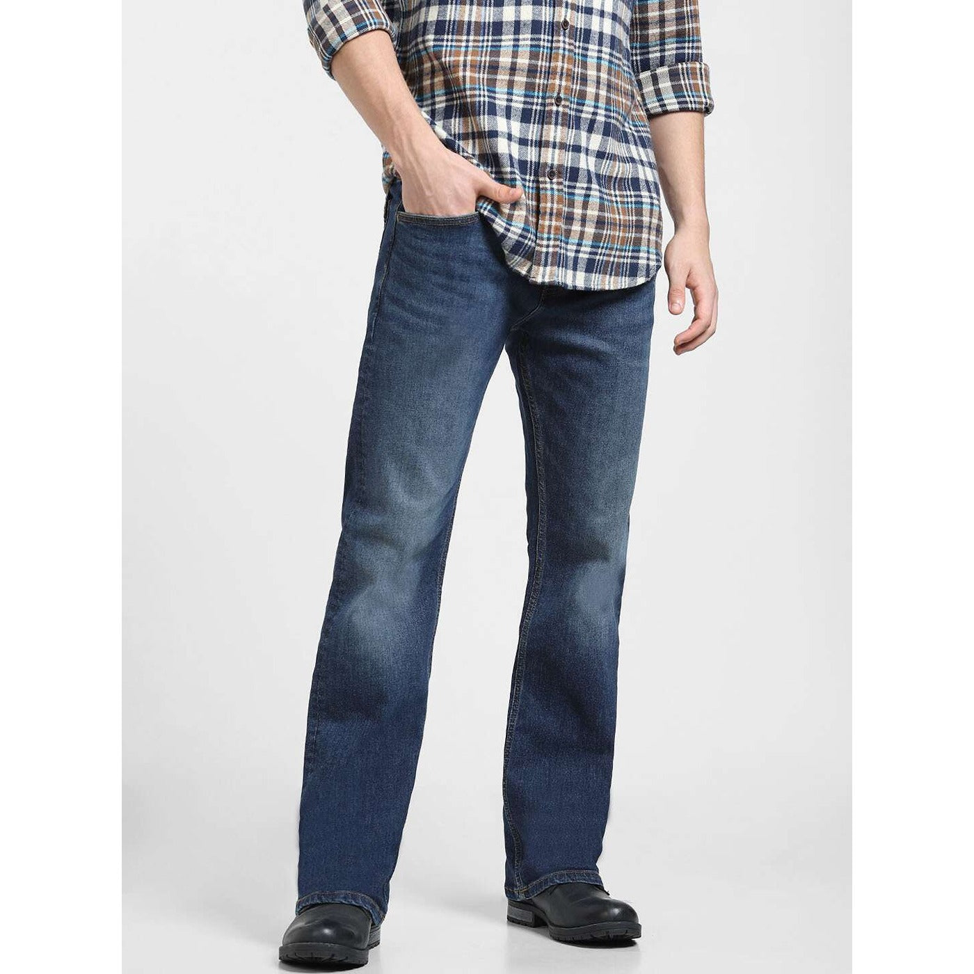 JJ Bootcut Blue Jeans | Montivo Pakistan