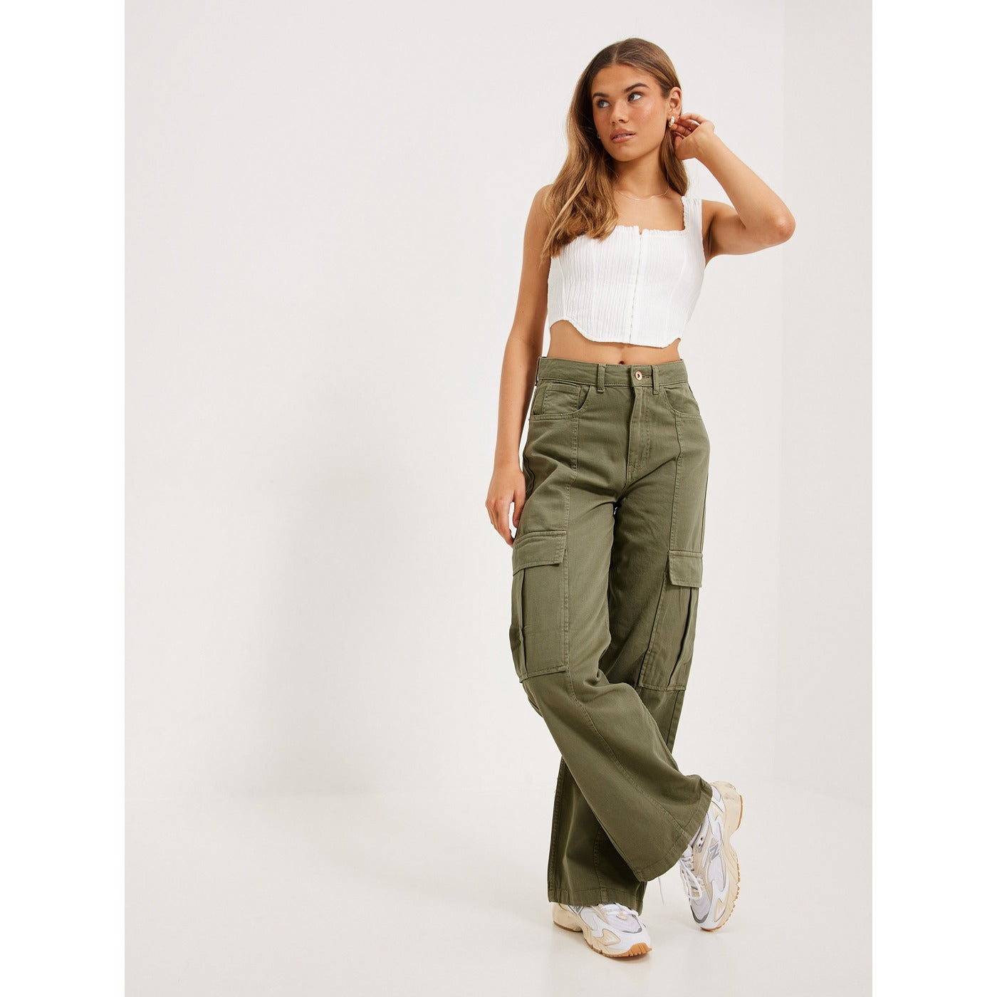 Green Cargo Wide Leg Pants | Montivo Pakistan