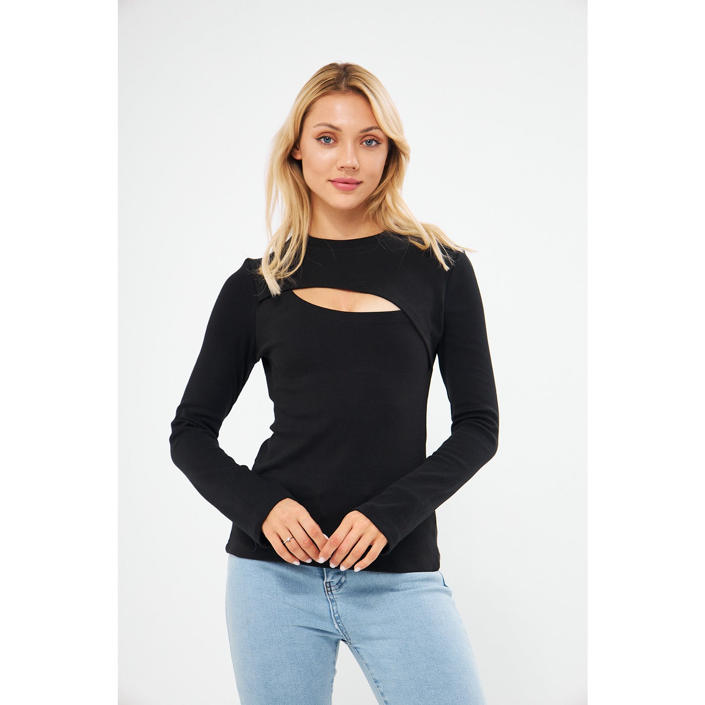 Black Keyhole Rib Top | Montivo Pakistan