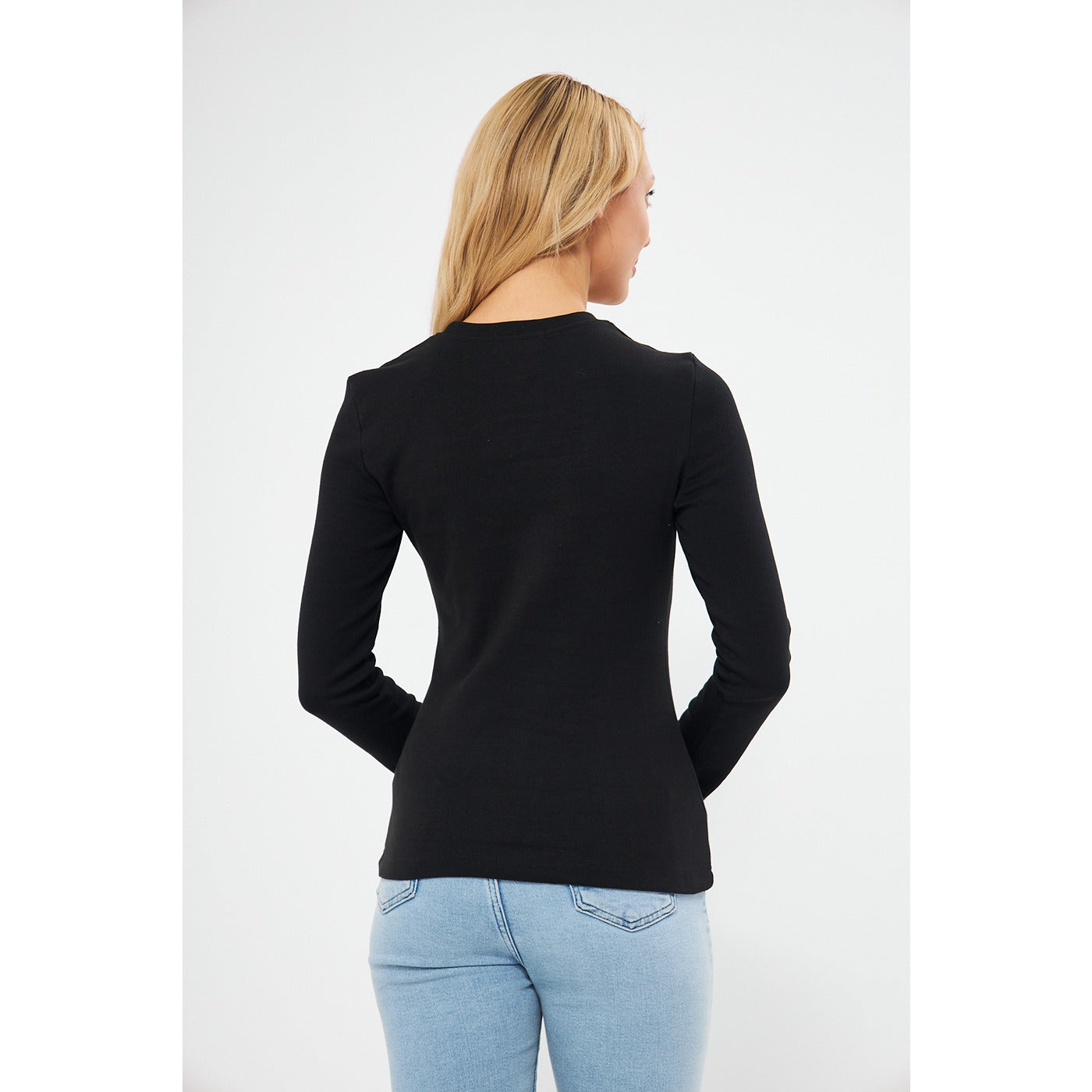 Black Keyhole Rib Top | Montivo Pakistan