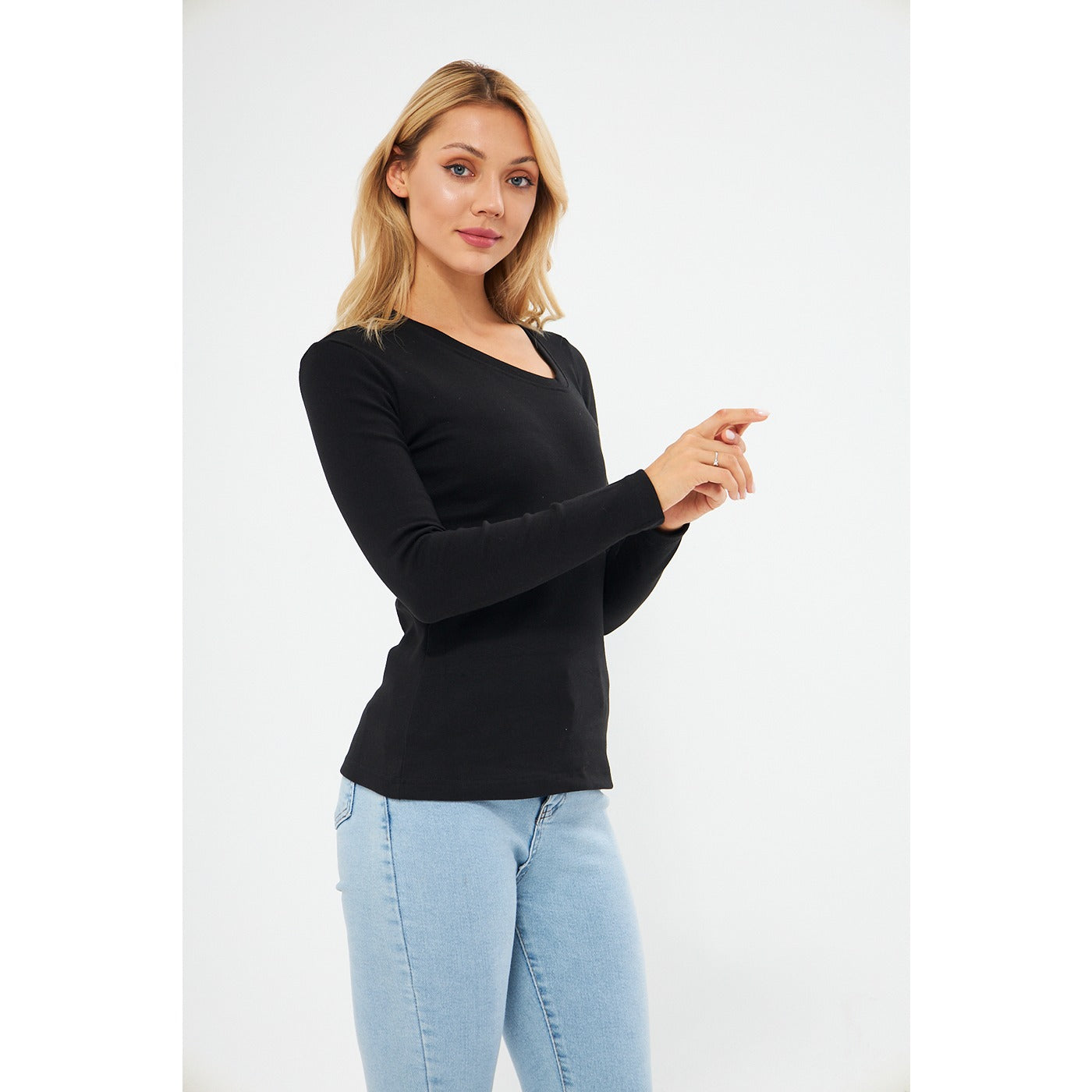 Black Rib Cross Scoop Neck Top | Montivo Pakistan