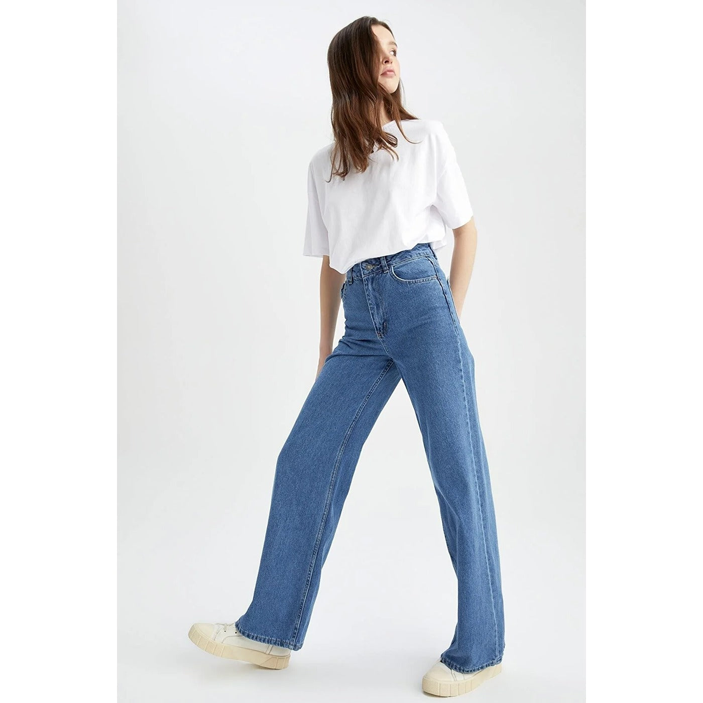 High Rise Blue Wide Leg Jeans | Montivo Pakistan