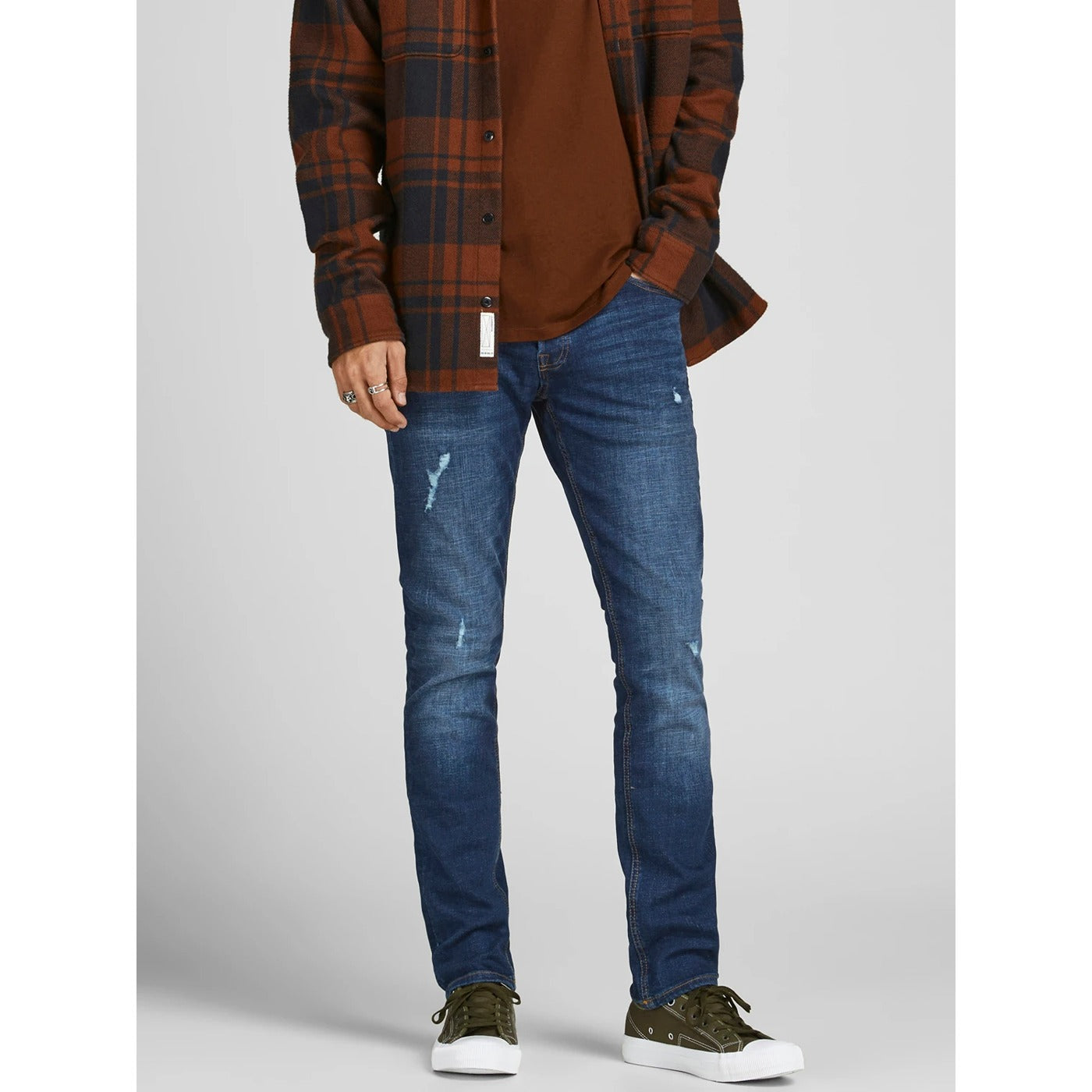 JJ Slim Mid Blue Button Fly Jeans | Montivo Pakistan