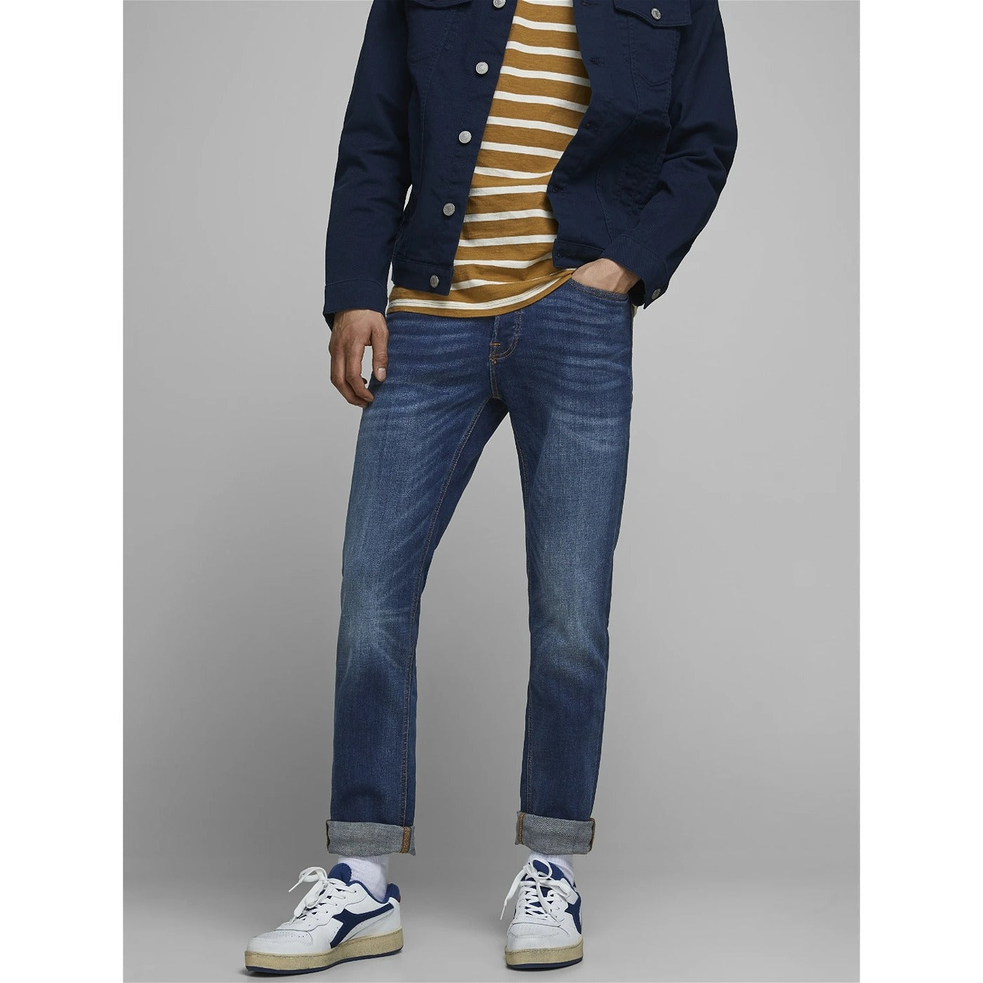 JJ Slim Straight Blue Jeans | Montivo Pakistan