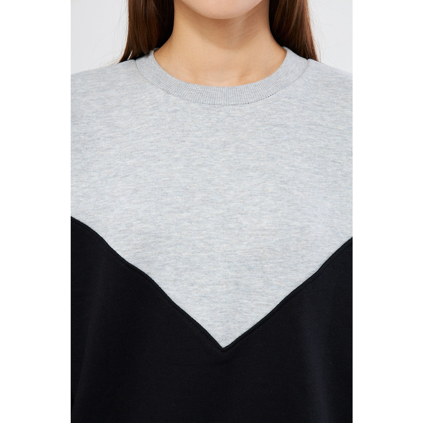 Two Tone Side Zipper Oversized Sweatshirt | Montivo Pakistan
