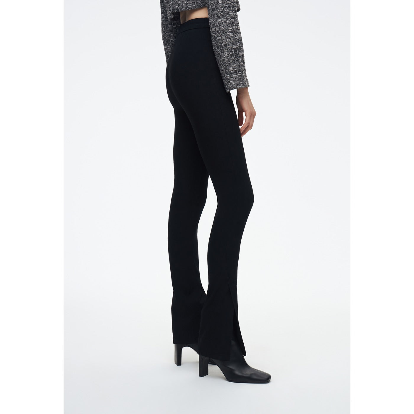 Black High Rise Contour Leggings with Slits | Montivo Pakistan