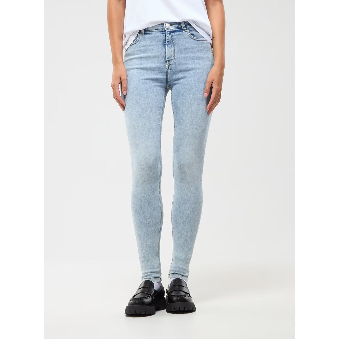 Light Blue Regular Waist Skinny Jeans | Montivo Pakistan