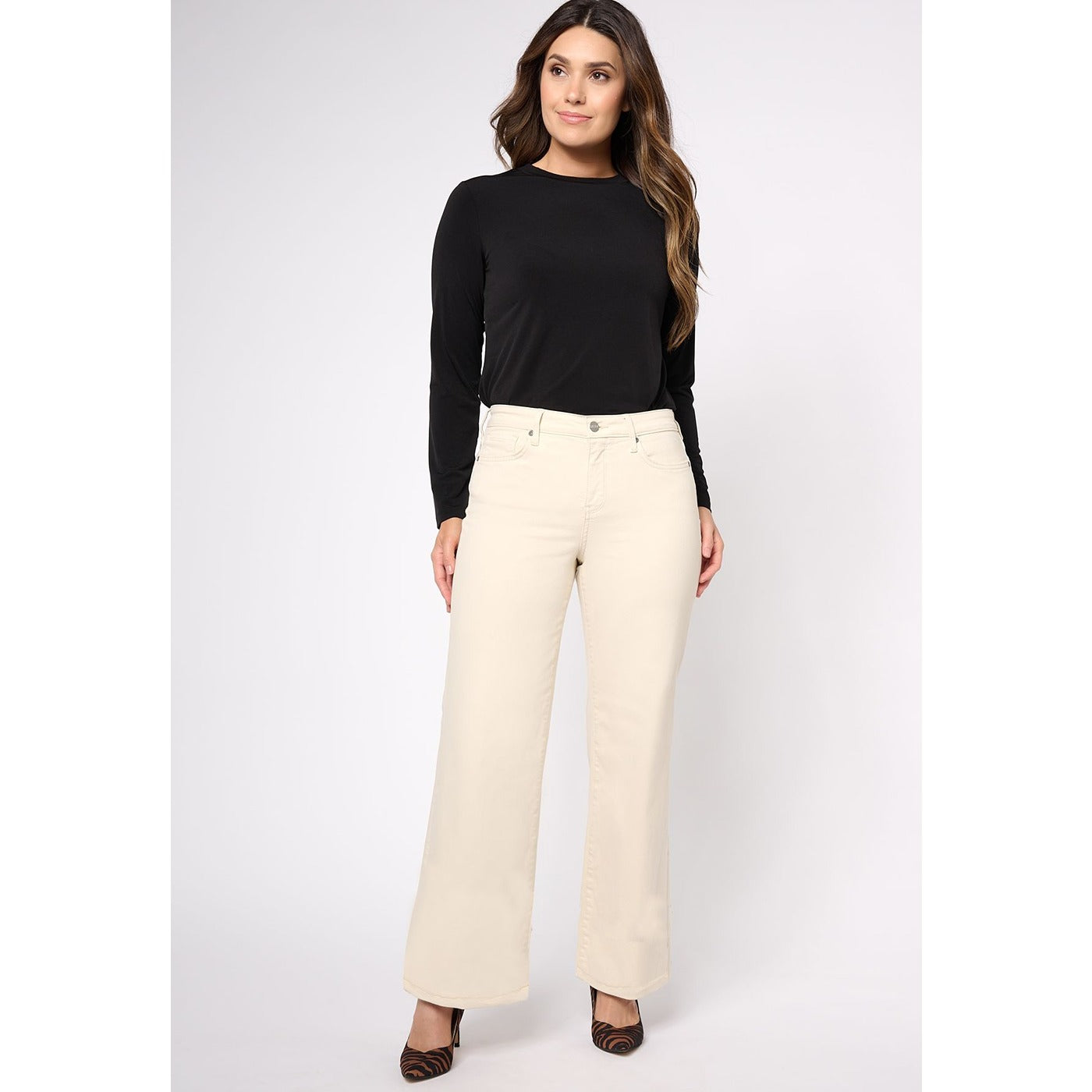 Offwhite Wide Leg High Jeans | Montivo Pakistan