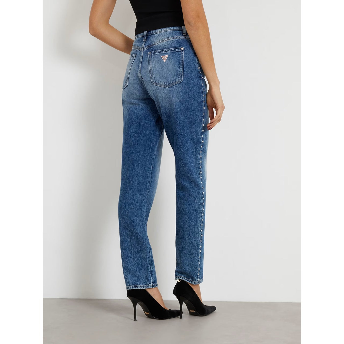 Blue High Rise Mom Jeans | Montivo Pakistan