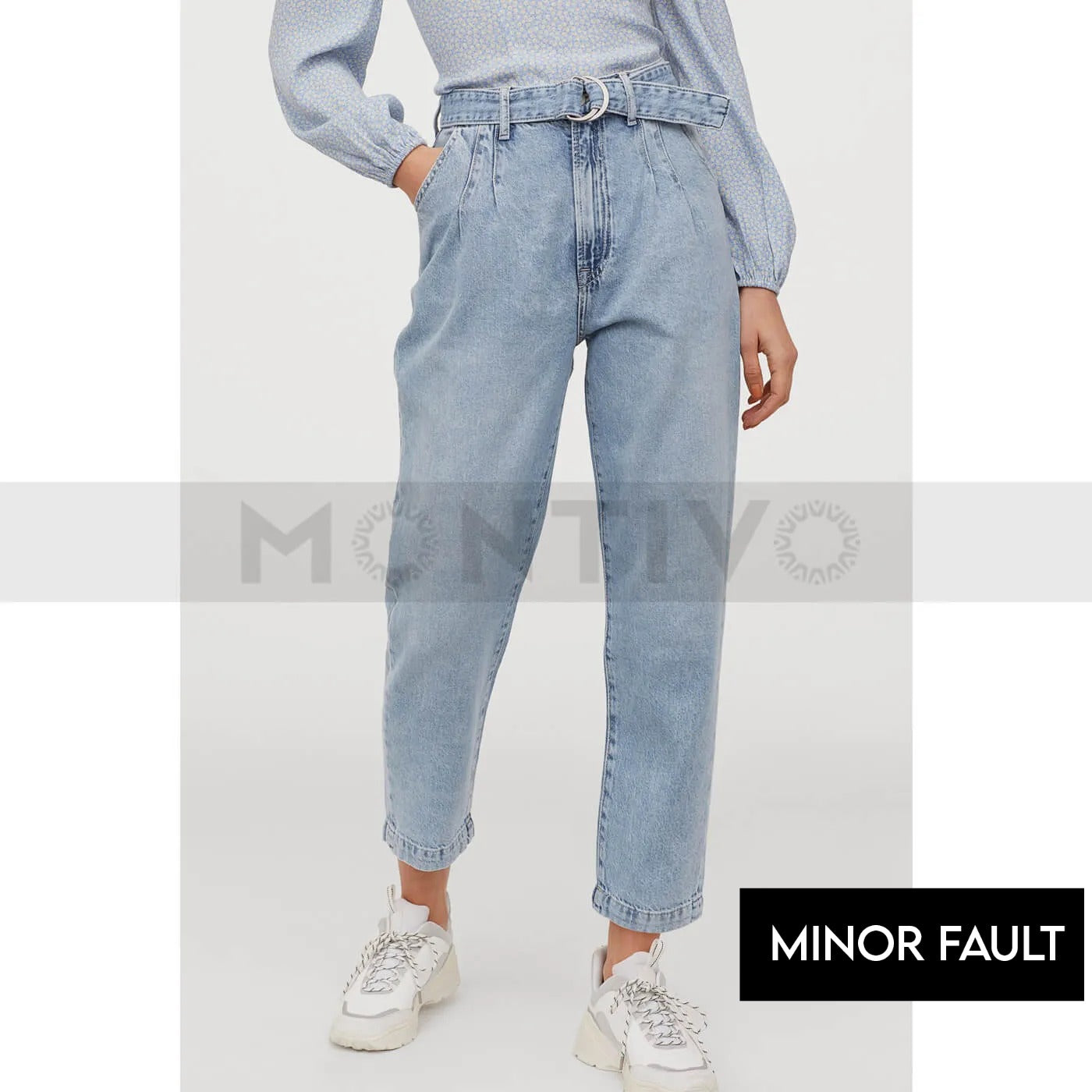 (Minor Fault) Light Blue Slouchy Mom Jeans | Montivo Pakistan