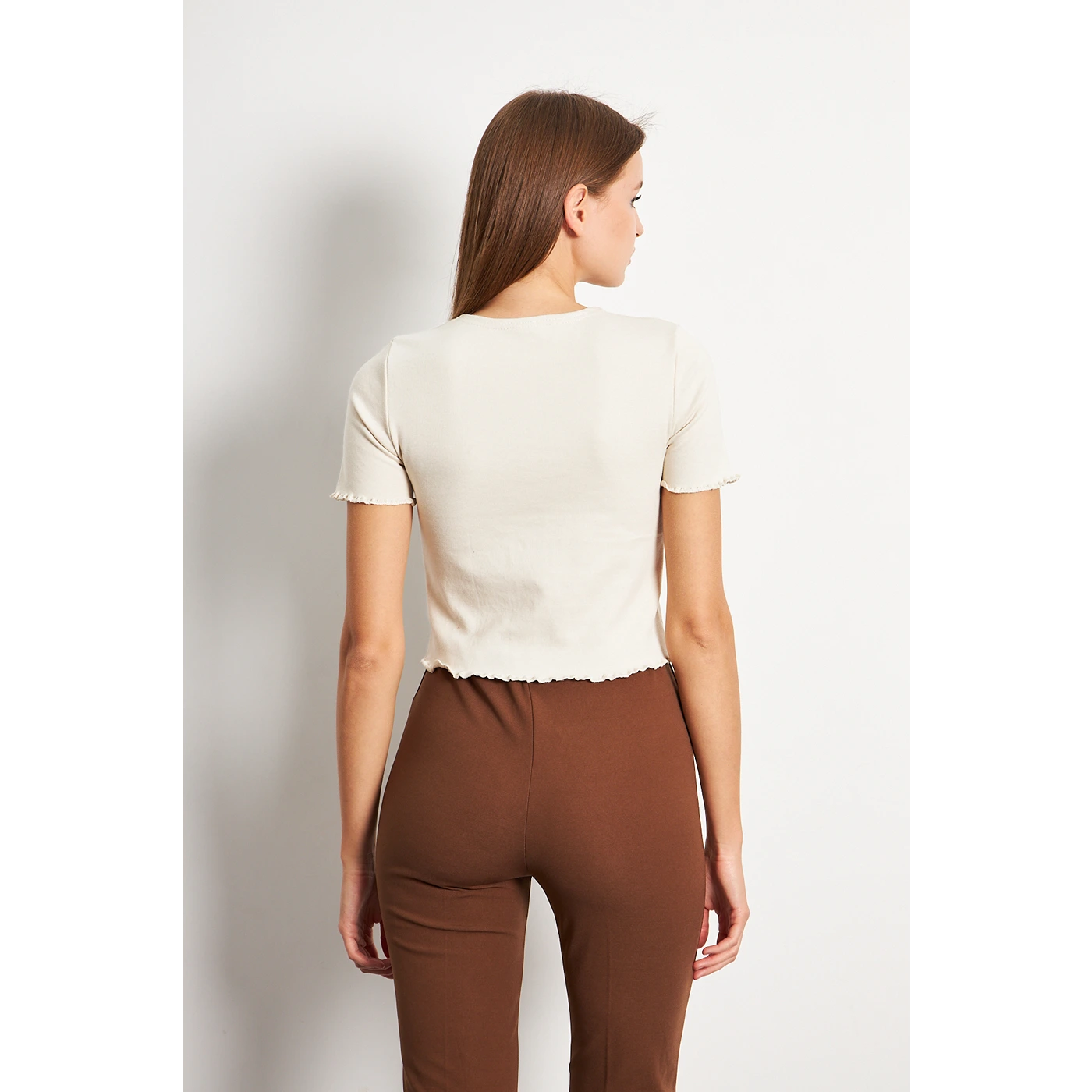 Off-White Button Down Crop Top | Montivo Pakistan