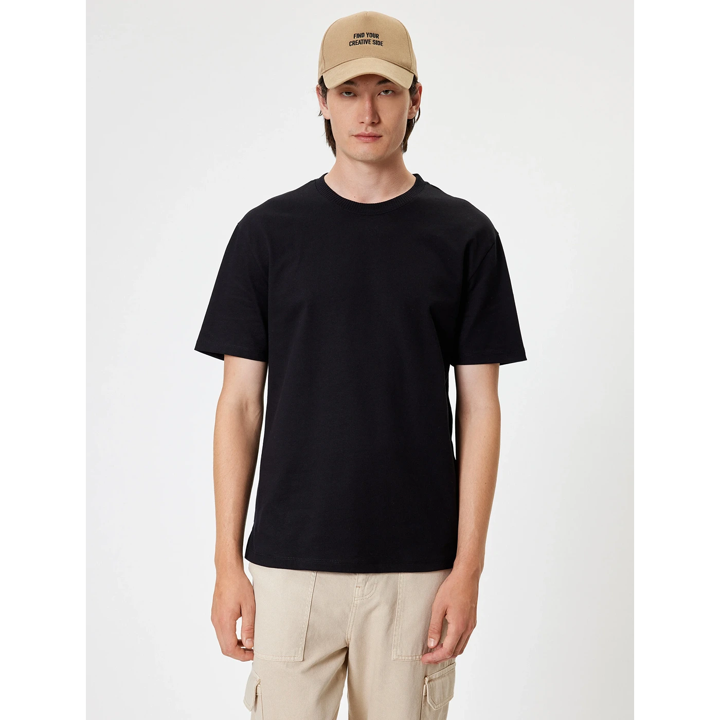 Black Slim Fit Tshirt | Montivo Pakistan