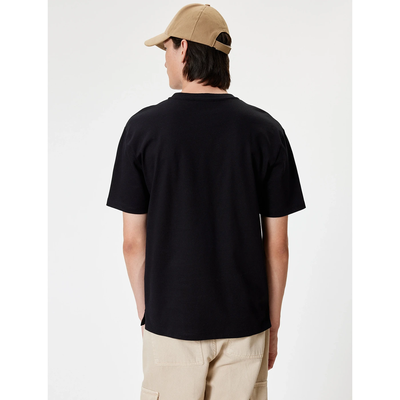 Black Slim Fit Tshirt | Montivo Pakistan