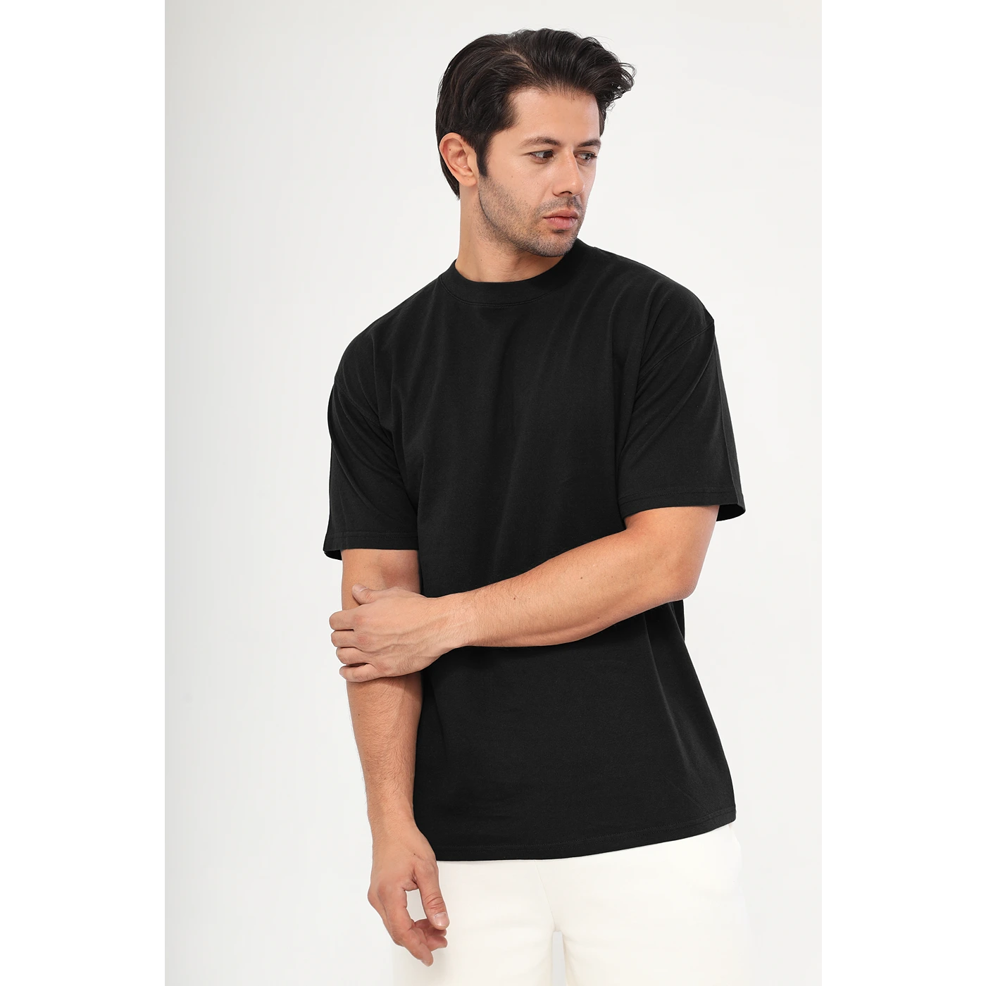Black Oversized Short Sleeves Tshirt | Montivo Pakistan