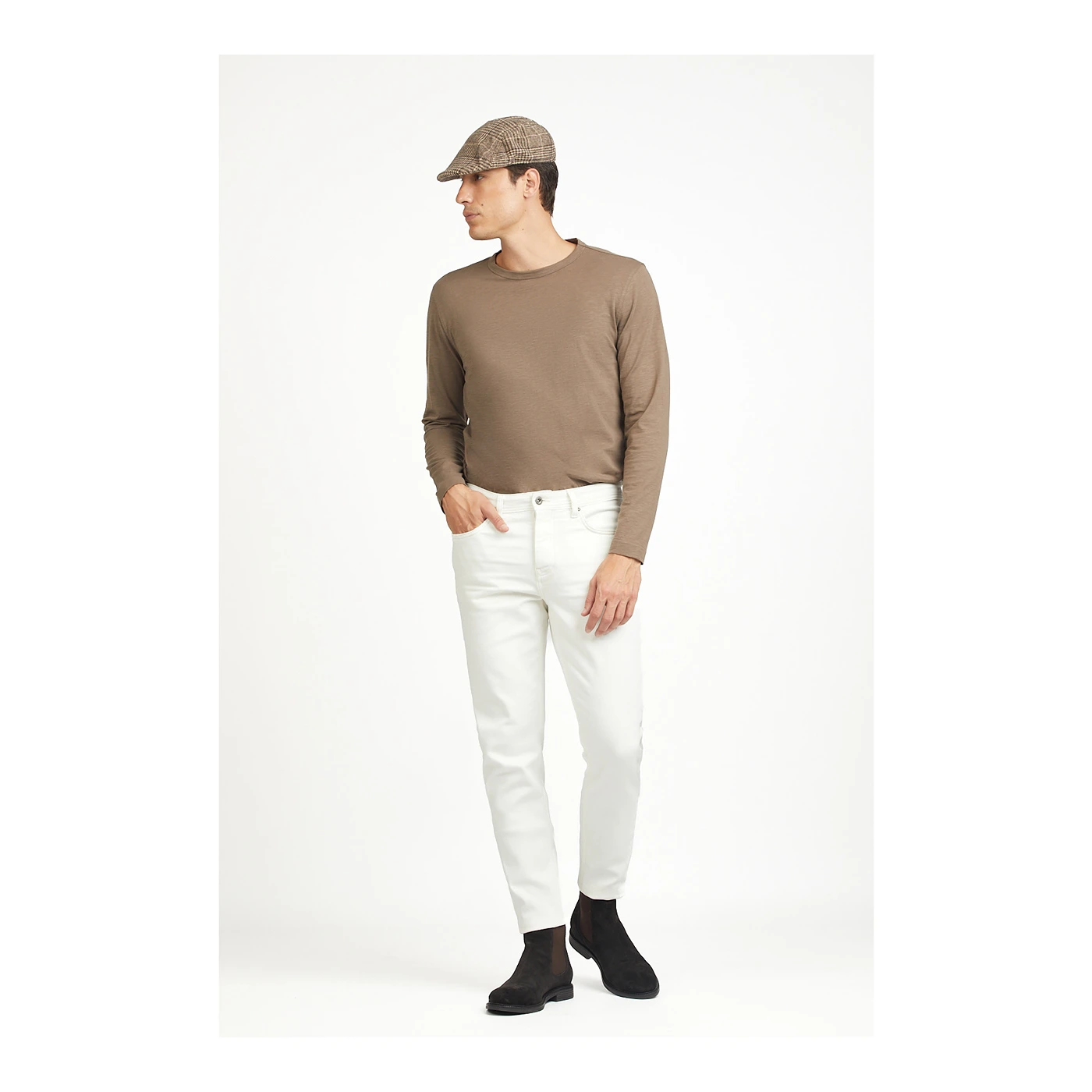 White Slim Fit 5 Pocket Jeans | Montivo Pakistan