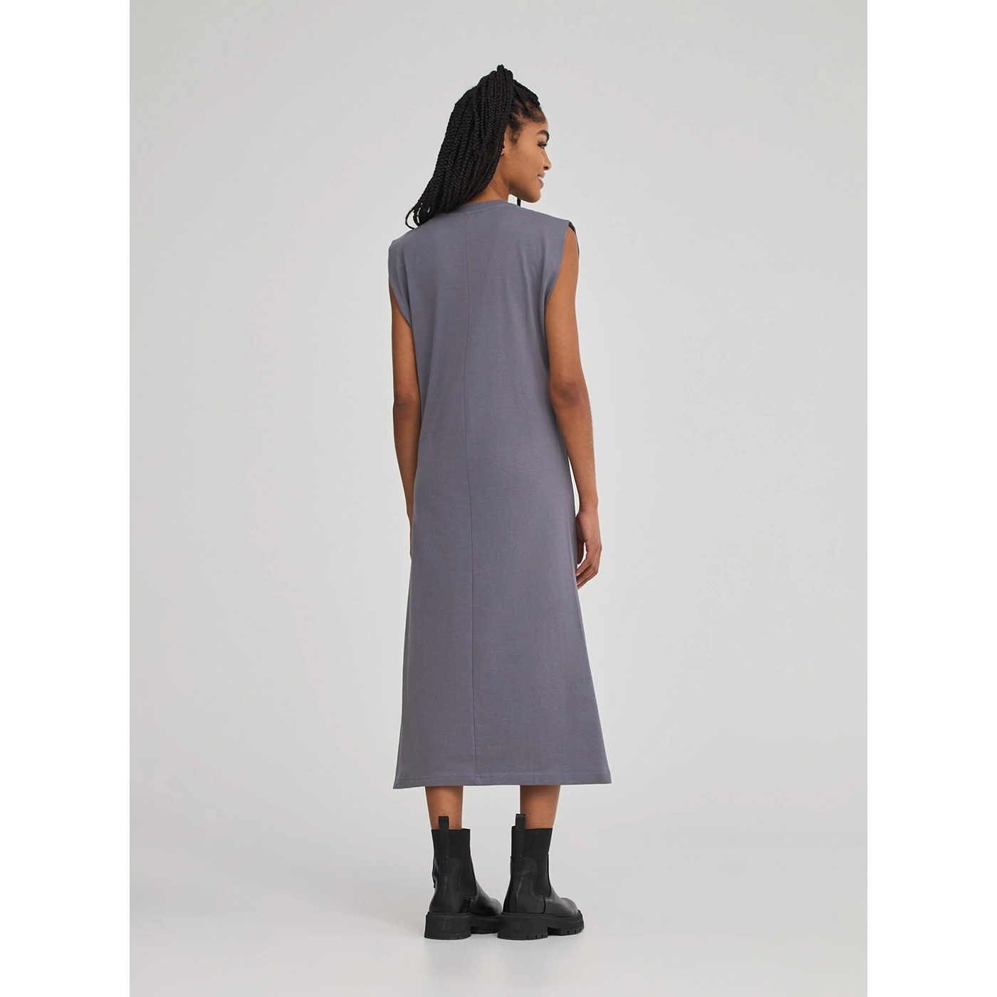 Grey Sleeveless Midi Dress | Montivo Pakistan