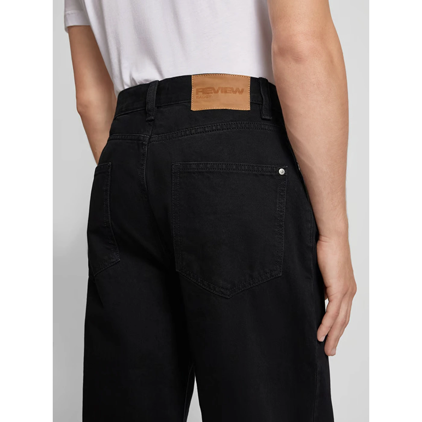 Black Baggy Fit Jeans | Montivo Pakistan