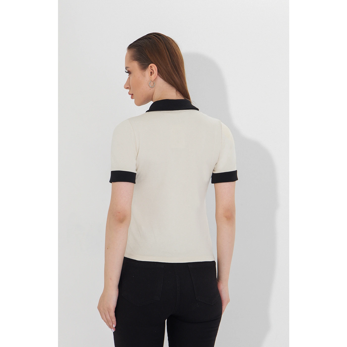 Ecru Contrast Trim Button Polo | Montivo Pakistan