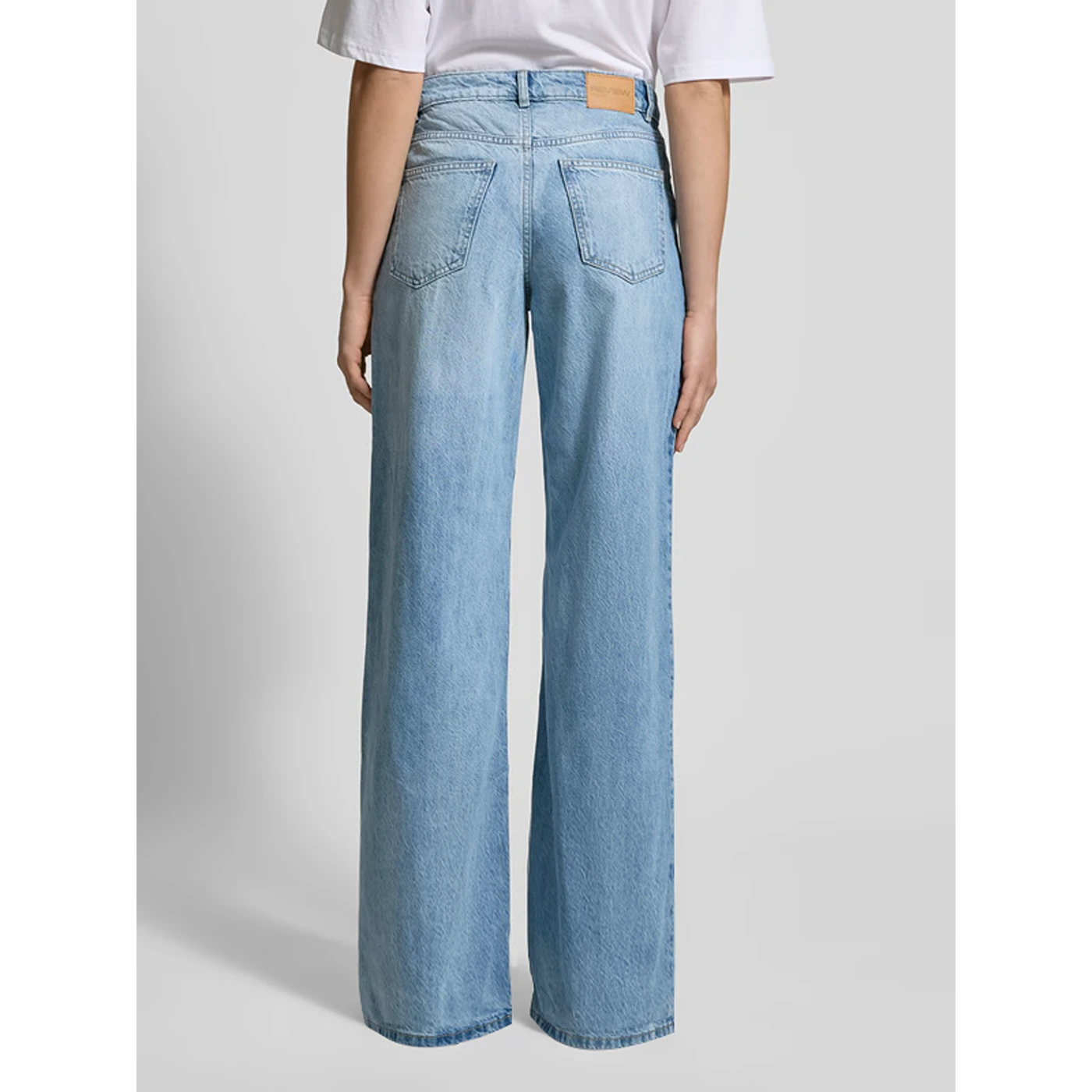 Light Blue Wide Leg Jeans | Montivo Pakistan