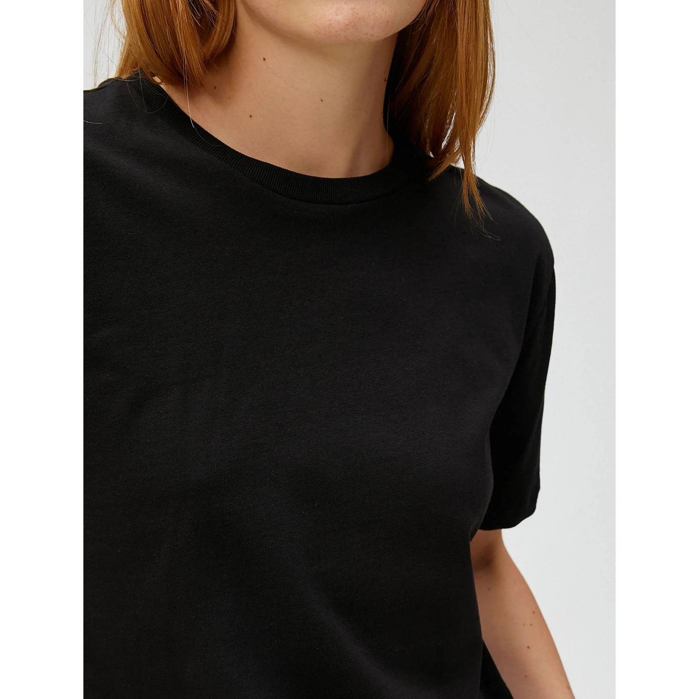 Gear Black Relaxed Fit Tshirt | Montivo Pakistan
