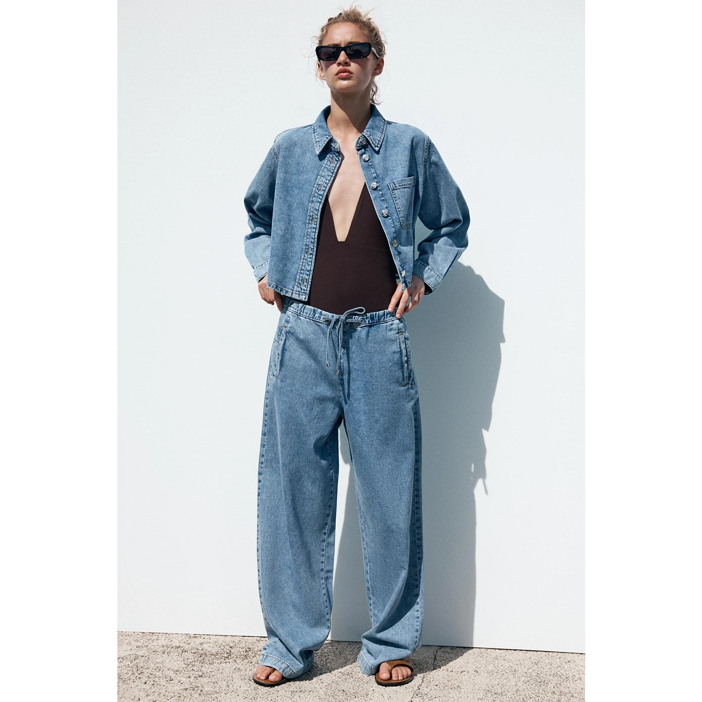 Mid Waist Wide Leg Trouser Jeans | Montivo Pakistan