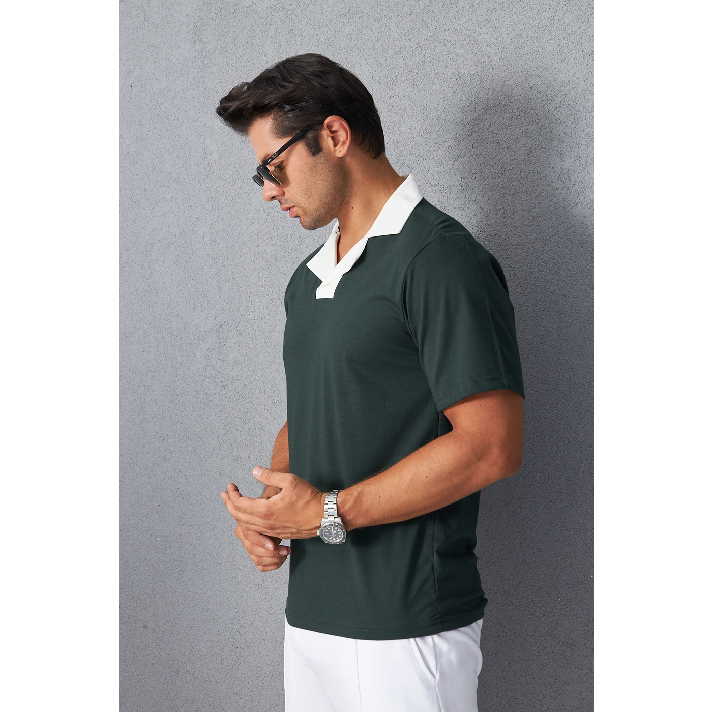 Green Contrast Collar Regular Fit Polo | Montivo Pakistan