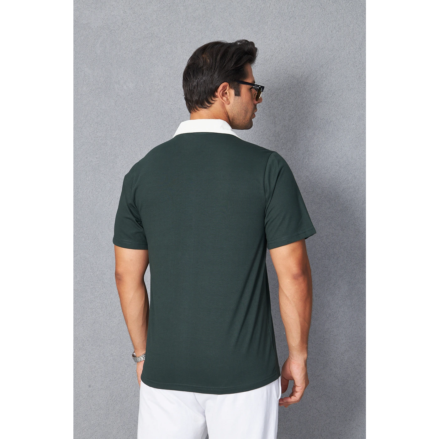 Green Contrast Collar Regular Fit Polo | Montivo Pakistan