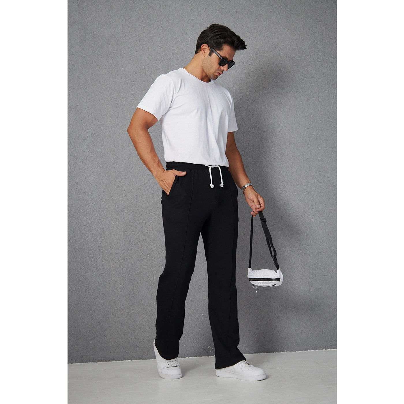Black Front Seam Baggy Trousers | Montivo Pakistan