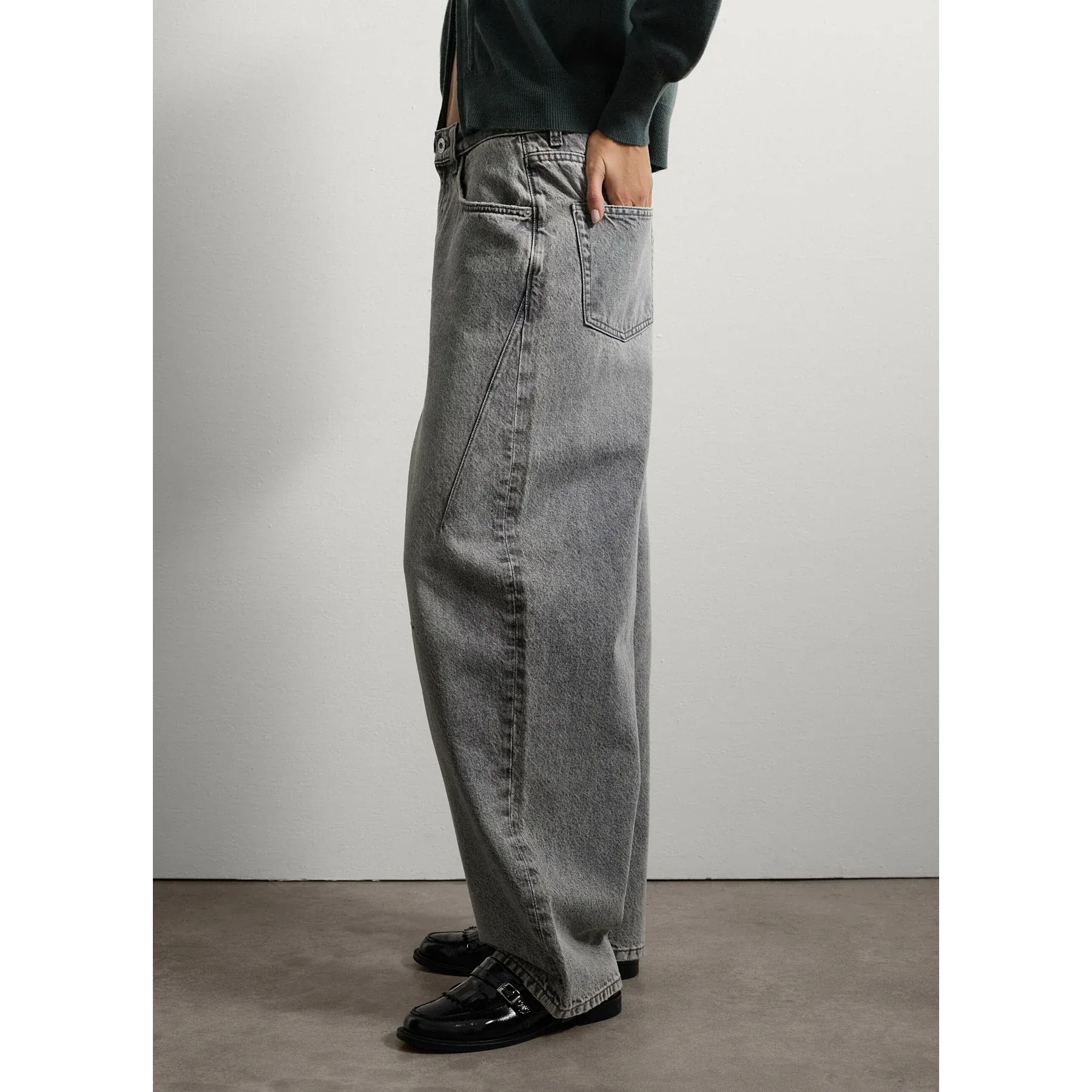 Grey Balloon Jeans | Montivo Pakistan