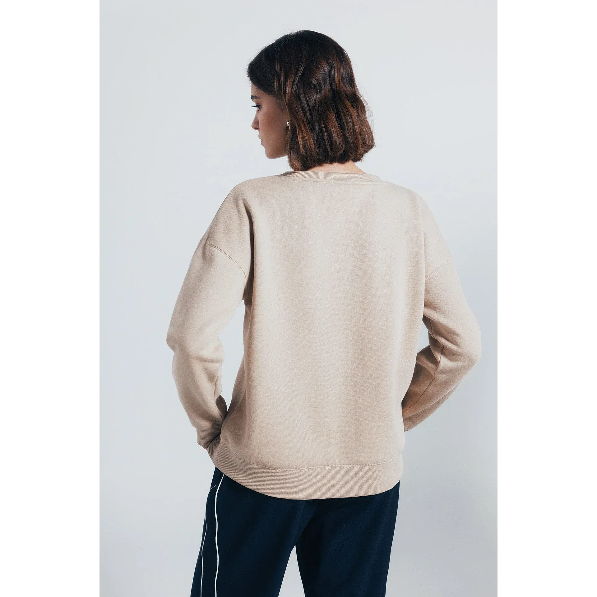 LA Beige Oversized Sweatshirt | Montivo Pakistan