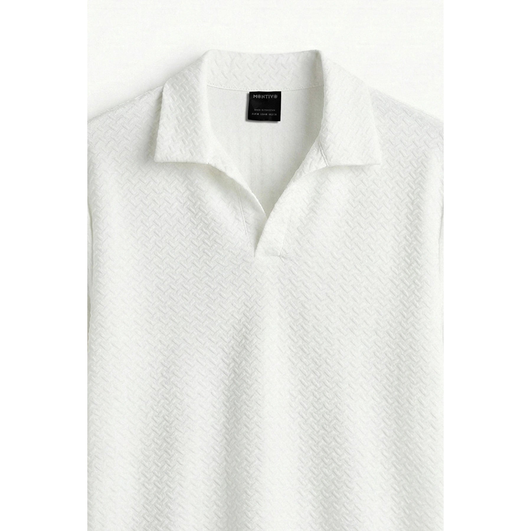 White Jhonny Collar Textured Polo | Montivo Pakistan