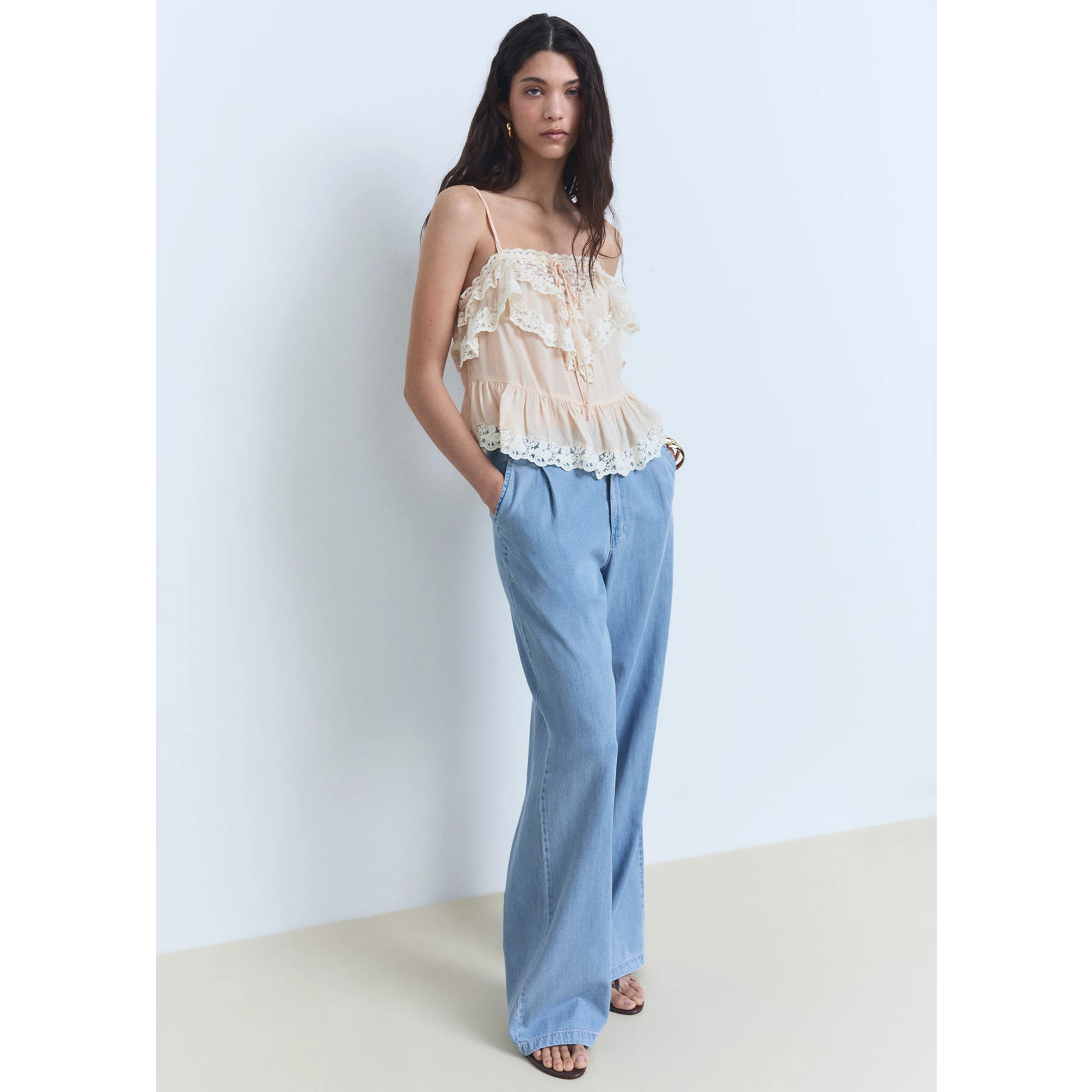 Light Blue Pleated Wide Leg Jeans | Montivo Pakistan