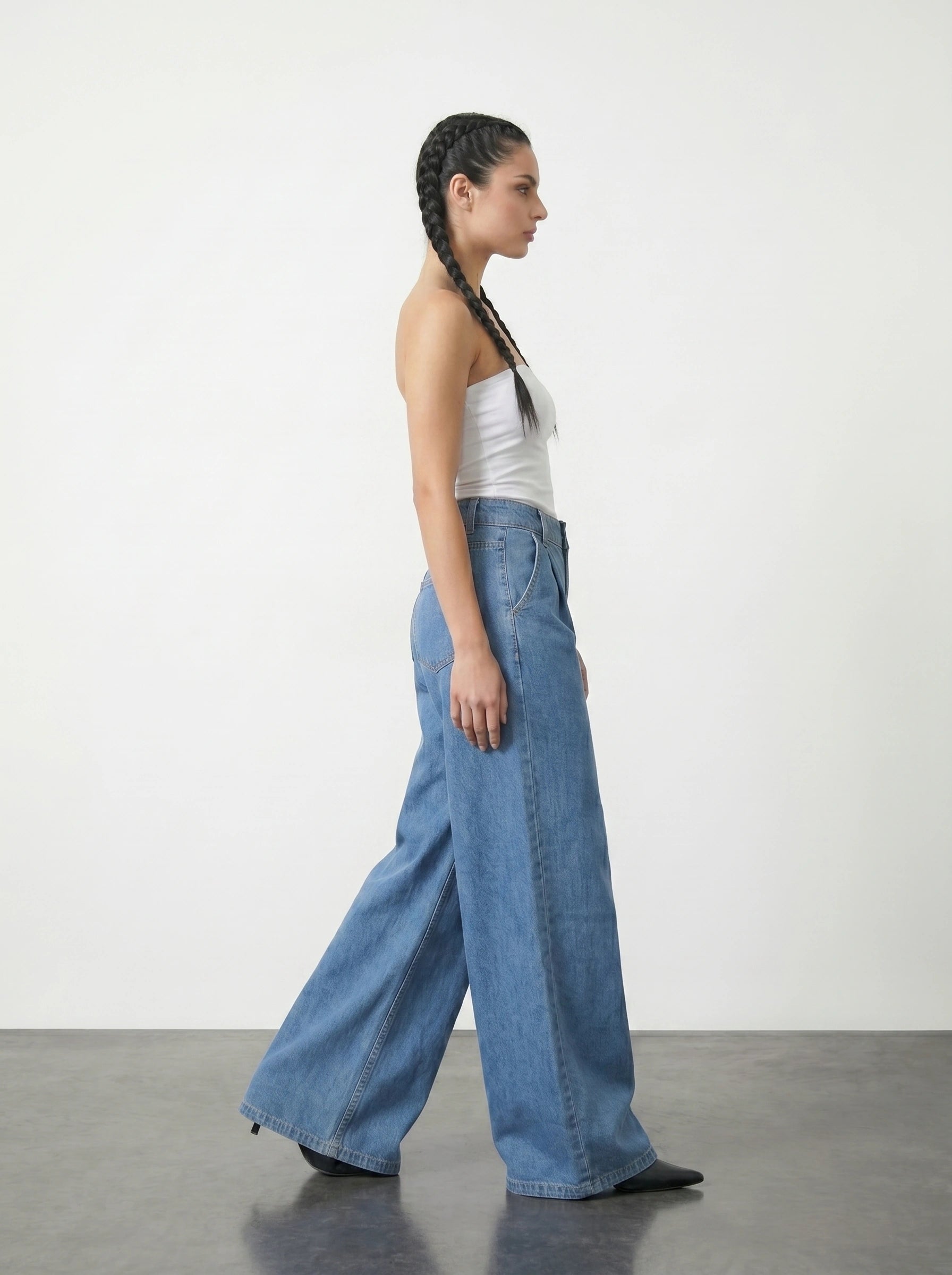 Blue Pleated Wide Leg Jeans | Montivo Pakistan