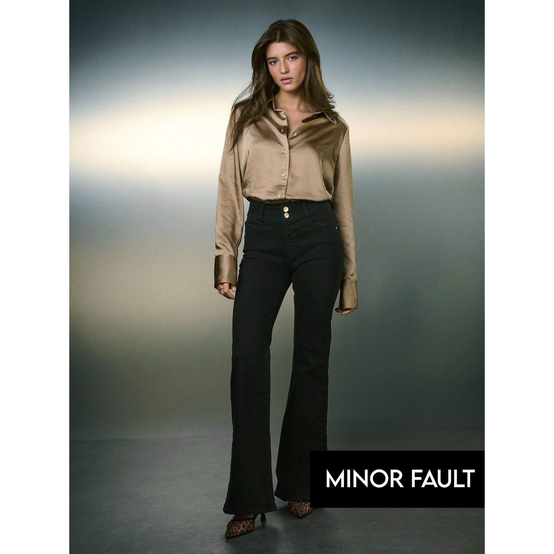 (Minor Fault) Black High Rise Stretch Flare Jeans | Montivo Pakistan