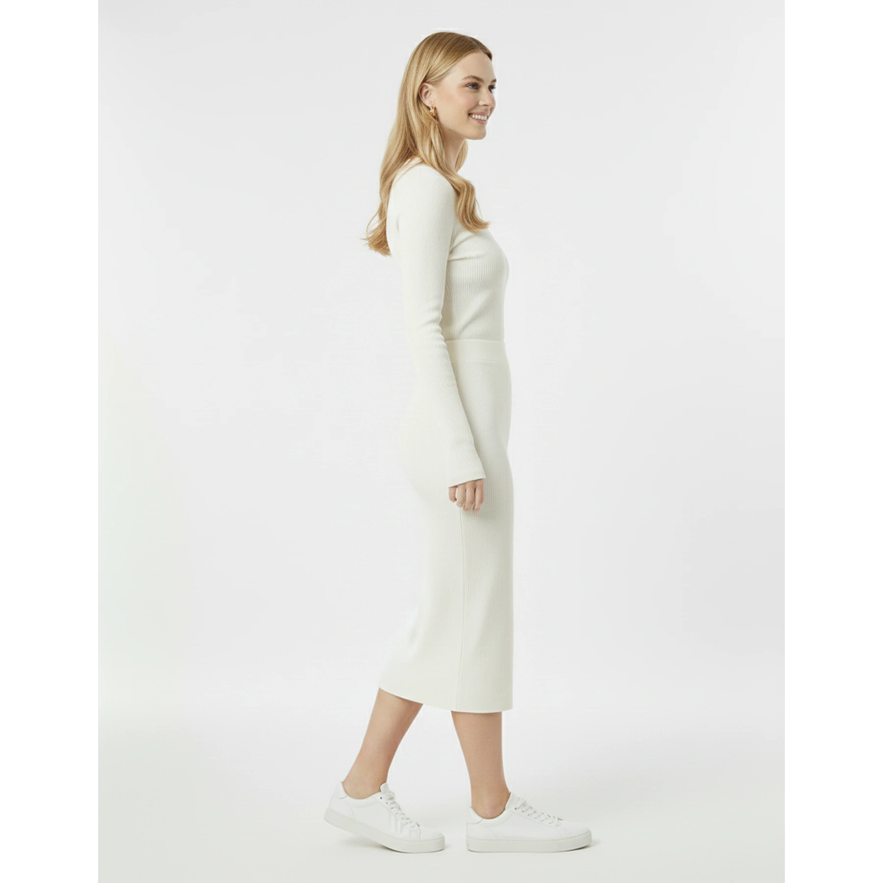 Off-White Ribbed Knit Skirt | Montivo Pakistan