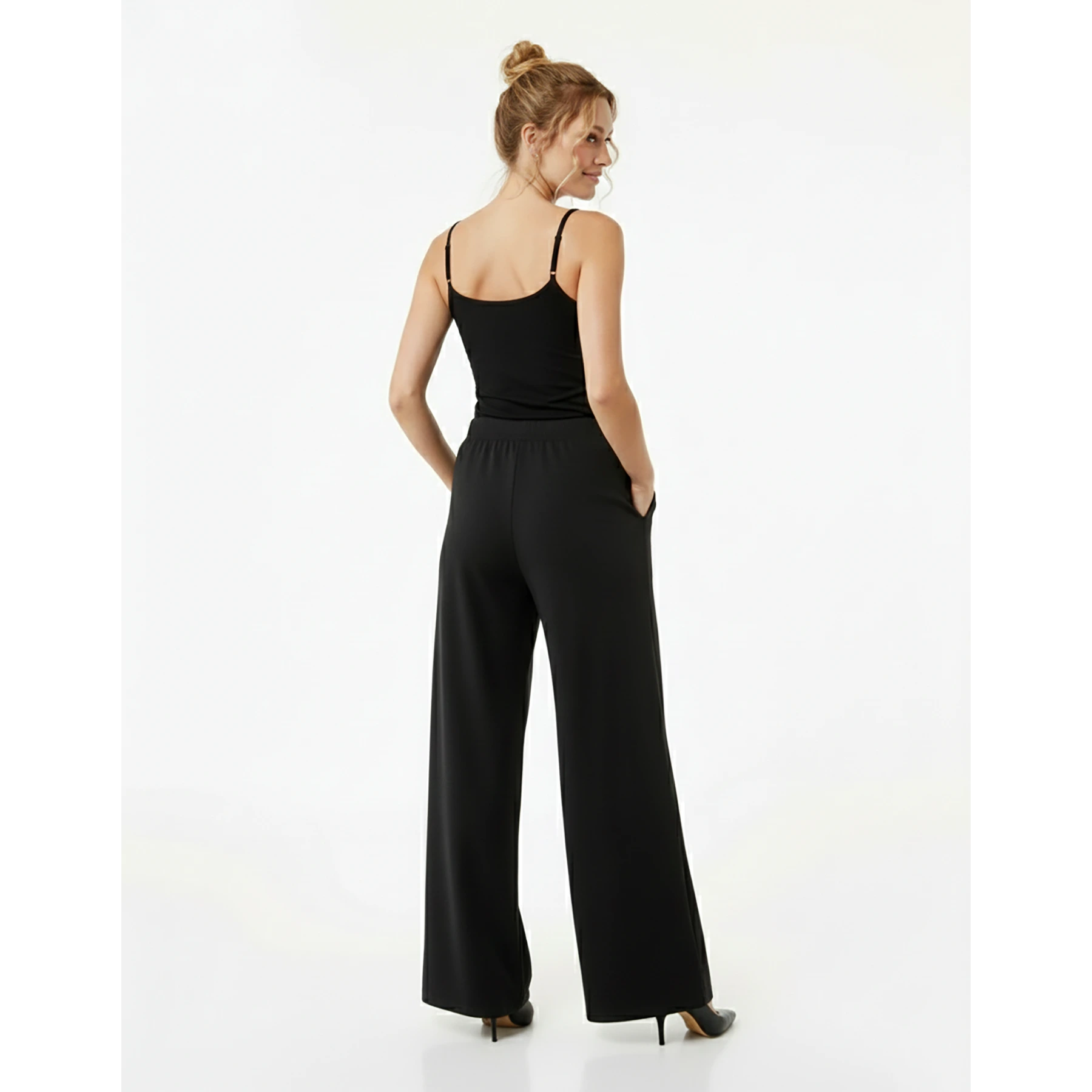 Black Extra Wide Leg Trousers | Montivo Pakistan