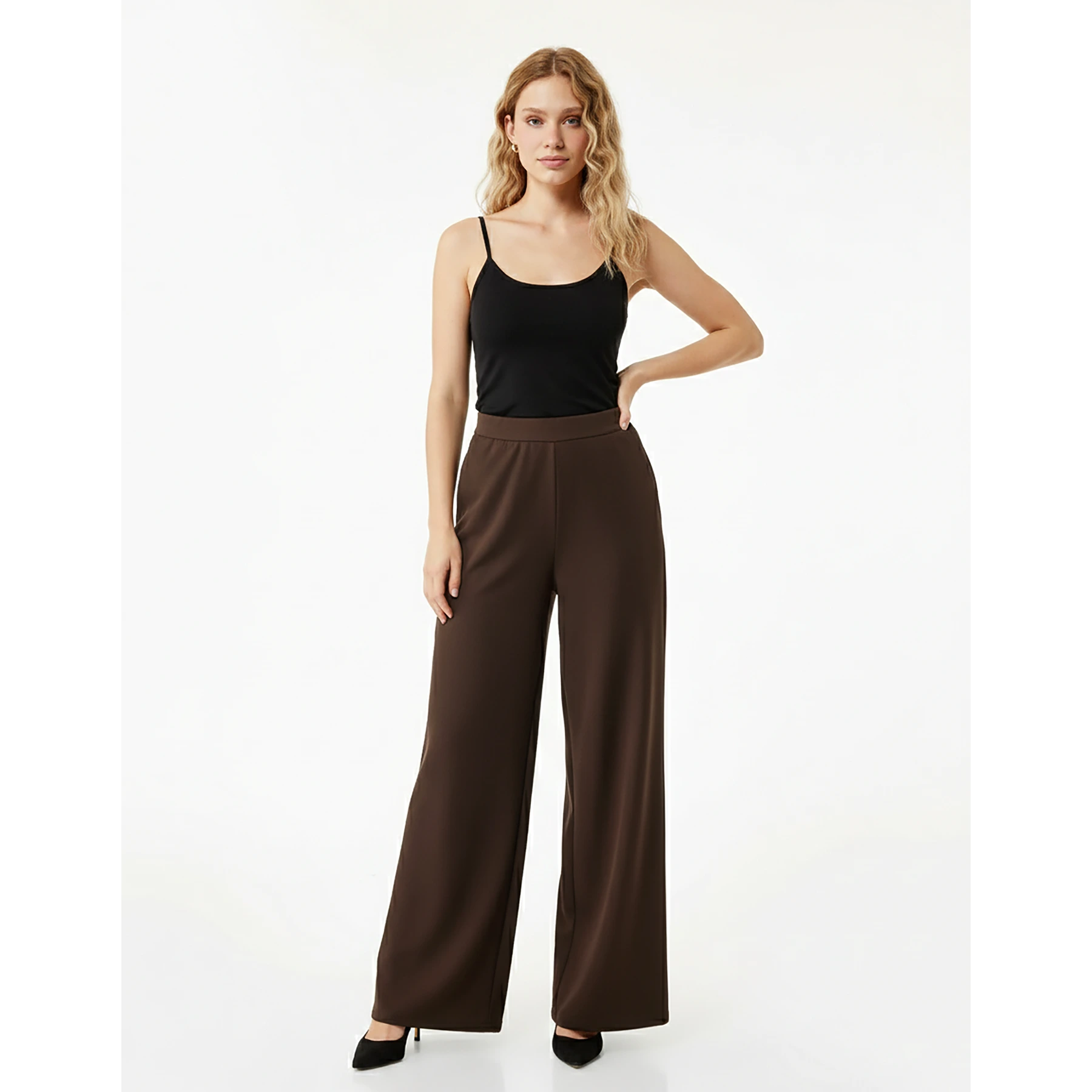 Brown Extra Wide Leg Trousers | Montivo Pakistan