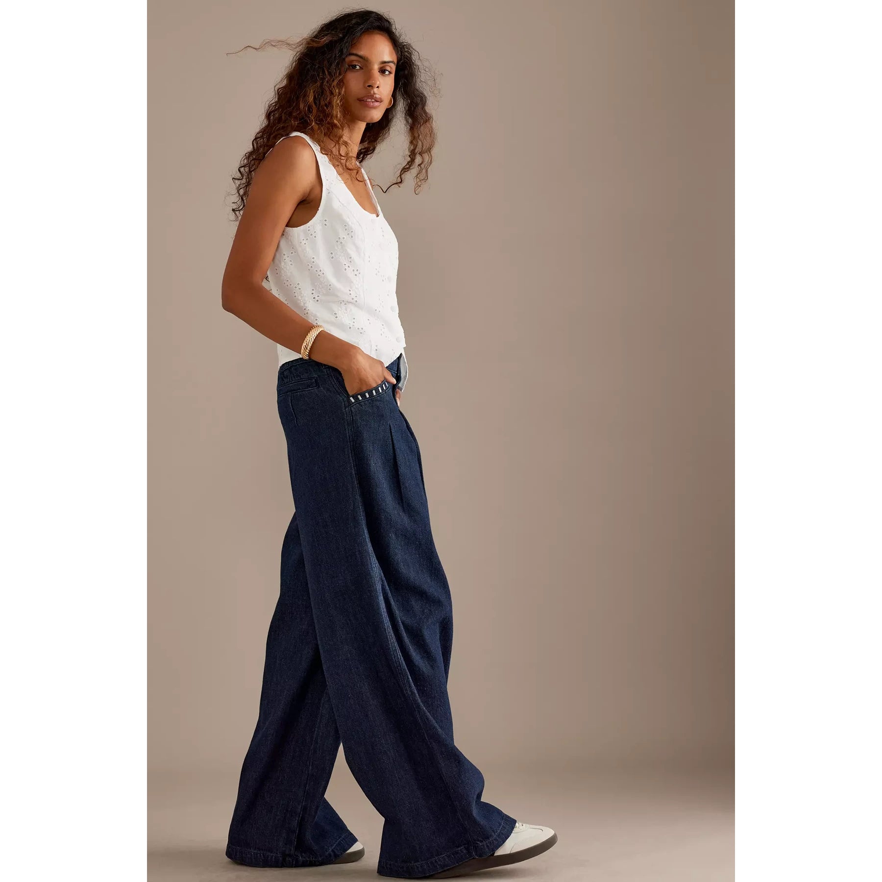 Rinse Wash Wide Leg Jeans | Montivo Pakistan