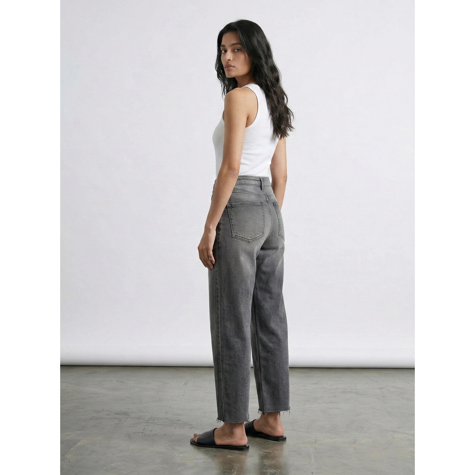Grey Front Seam Relaxed Jeans | Montivo Pakistan