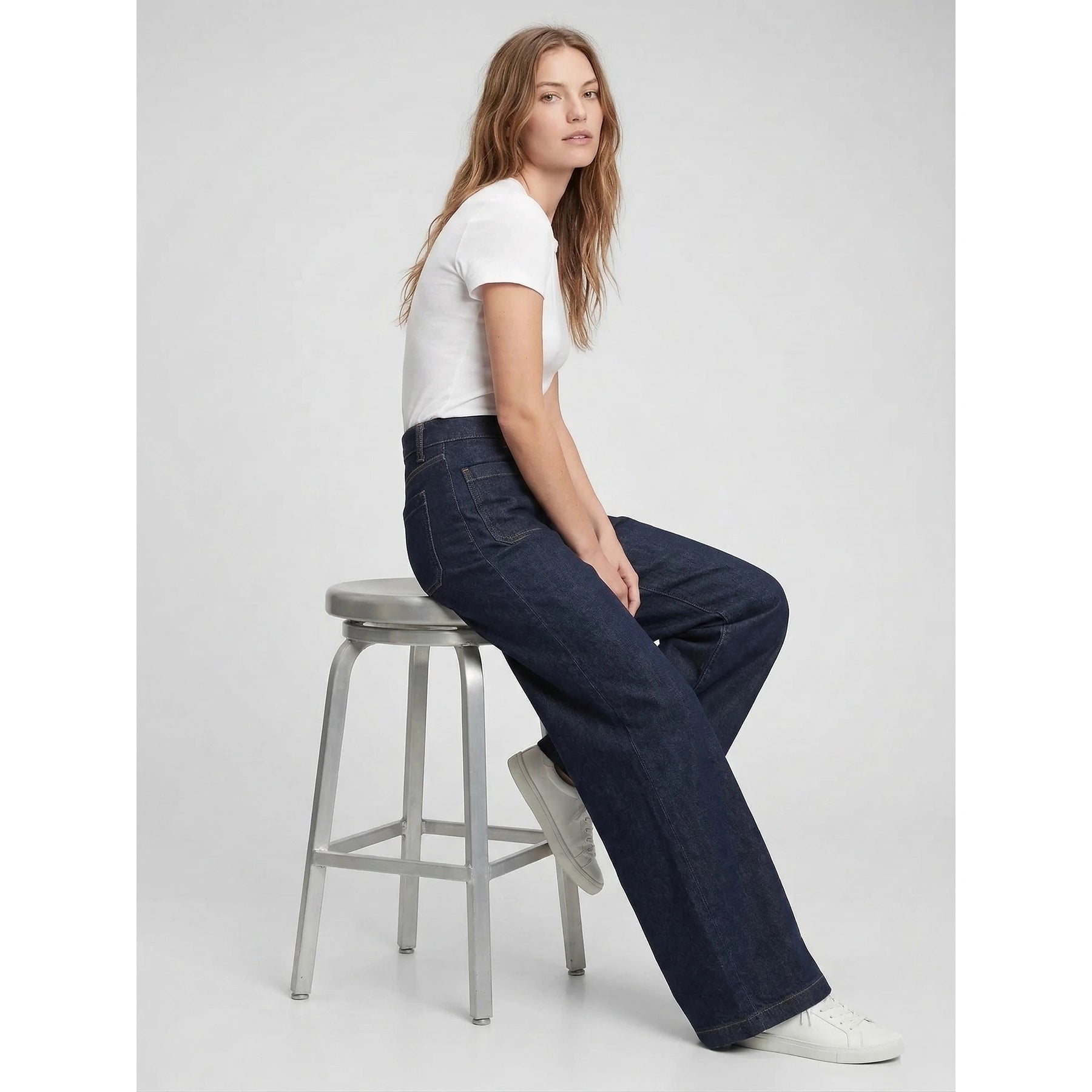 High Rise Rinse Wash Wide Leg Jeans | Montivo Pakistan