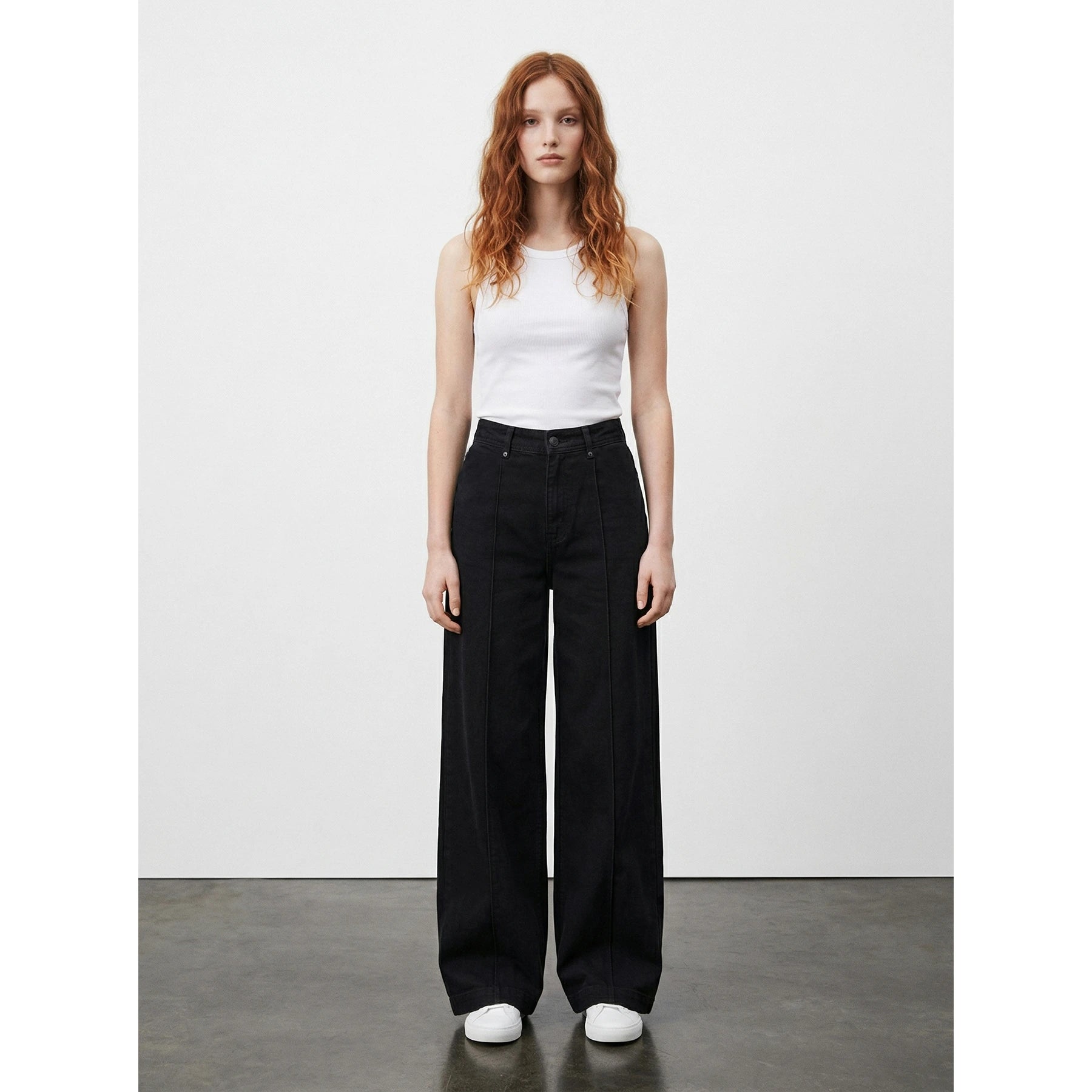 Black Wide Leg Front Seam Jeans | Montivo Pakistan