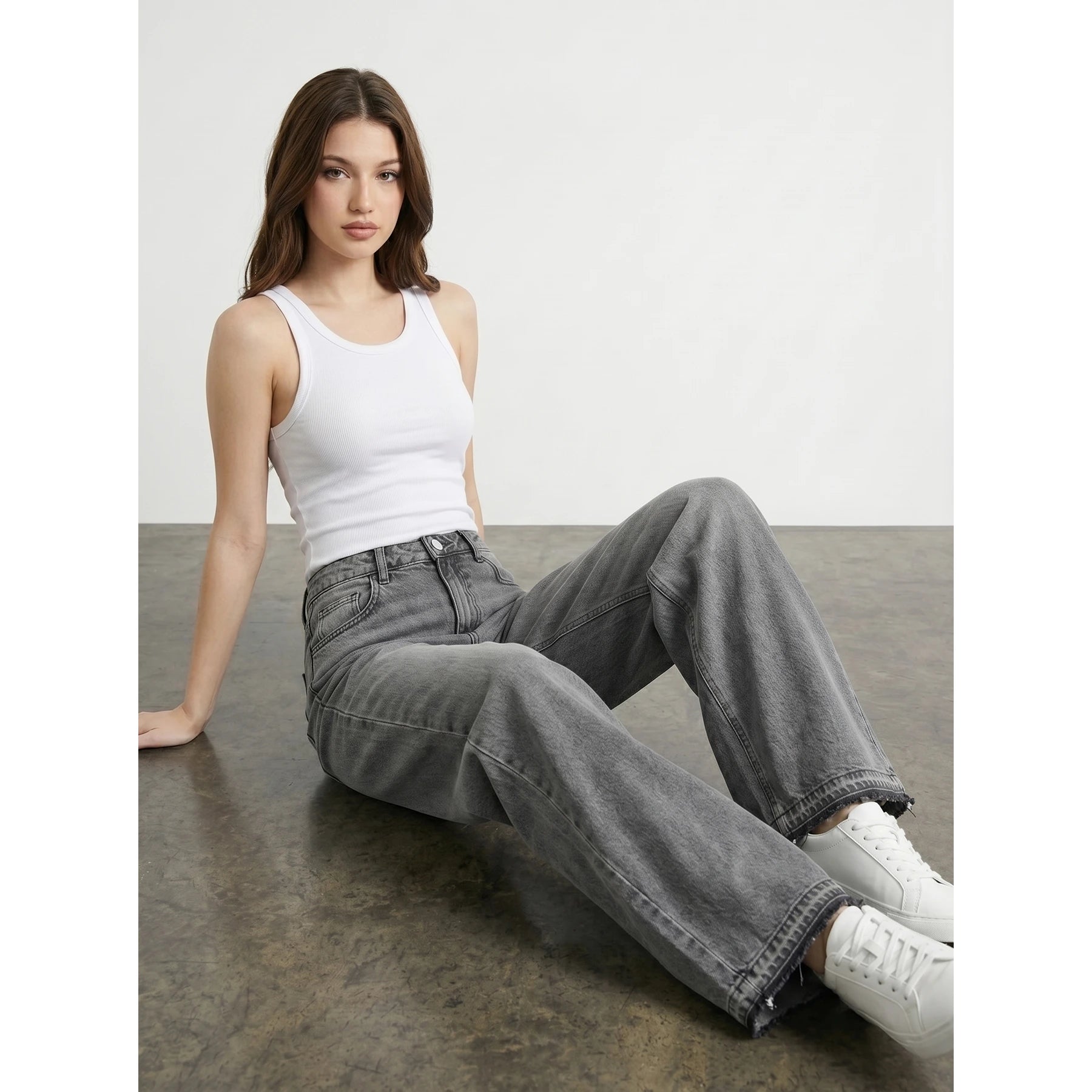 Grey Frayed Hem Wide Leg Jeans | Montivo Pakistan