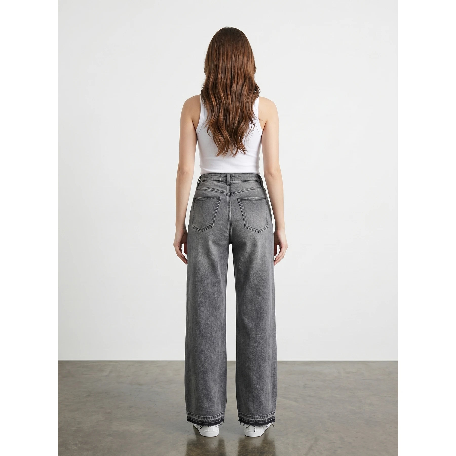 Grey Frayed Hem Wide Leg Jeans | Montivo Pakistan