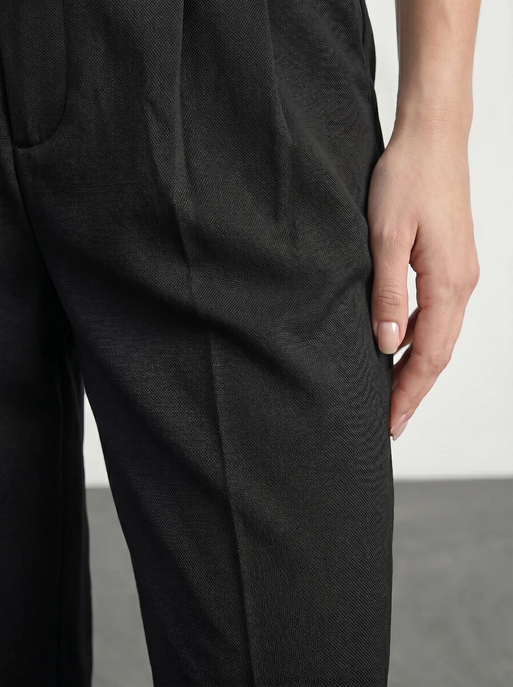 Black Textured Wide Leg Pleated Pants | Montivo Pakistan