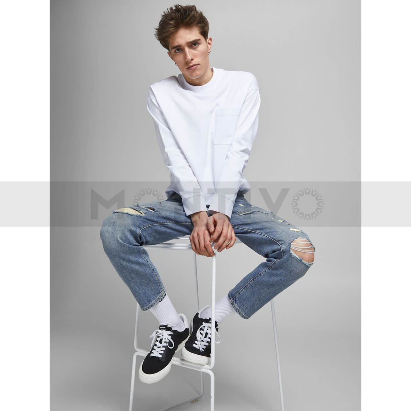 JJ Cropped Frank Jeans | Montivo Pakistan