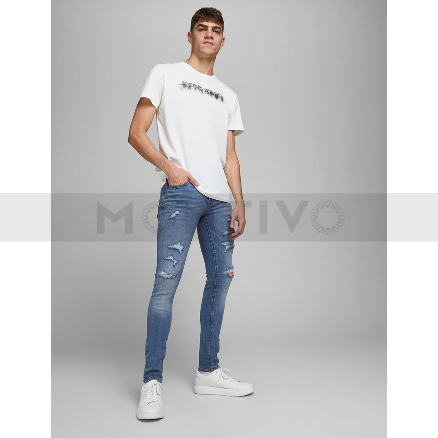 JJ Skinny Ripped Jeans | Montivo Pakistan
